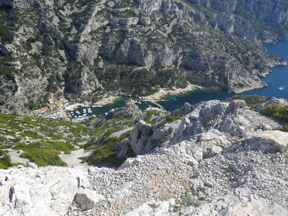 Calanque de Morgiou : la Calanque de Morgiou vue du haut de sa Falaise