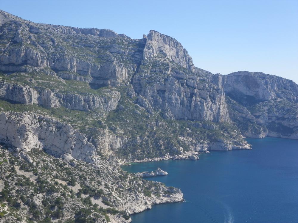 la Grande Candelle : la Grande Candelle et son Socle vus du bout de la Crête de Morgiou