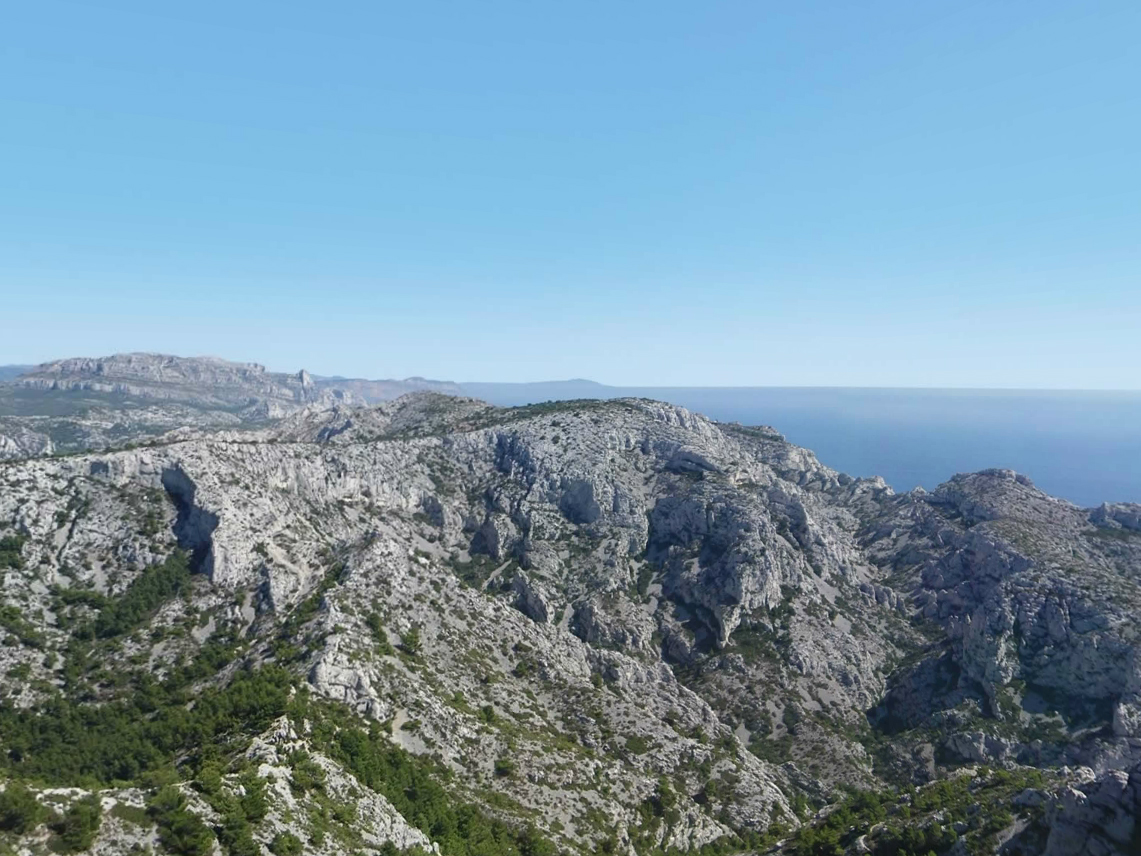 Malvallon Sud : le Plateau de l'Homme Mort ou Plan de Coulon, son Sommet Ouest à gauche, le Malvallon Sud à droite