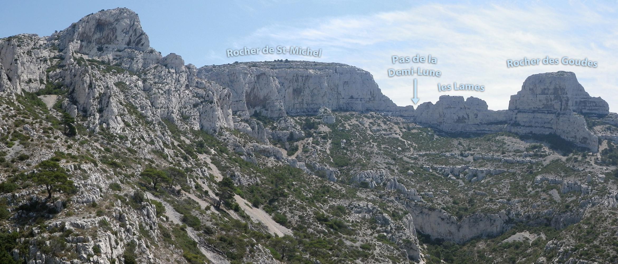 Rocher de St-Michel : le Rocher de St-Michel, le Pas de la Demi-Lune, les Lames, le Rocher des Goudes vus du Sud-Ouest