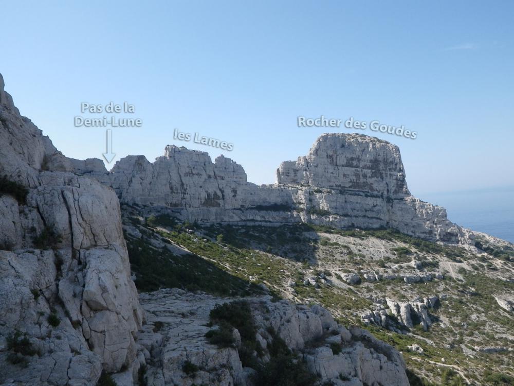 Rocher des Goudes : le Pas de la Demi-Lune, les Lames, le Rocher des Goudes